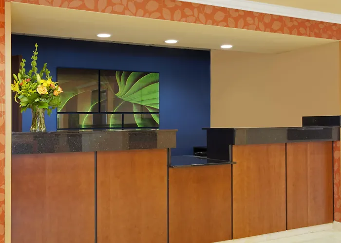 Fairfield & By Marriott Chicago