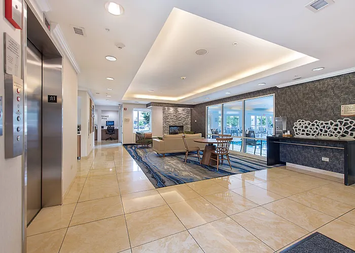 Fairfield & By Marriott Chicago 3*