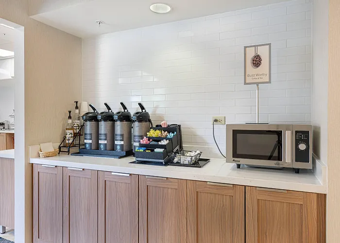 Fairfield & By Marriott Chicago 3*