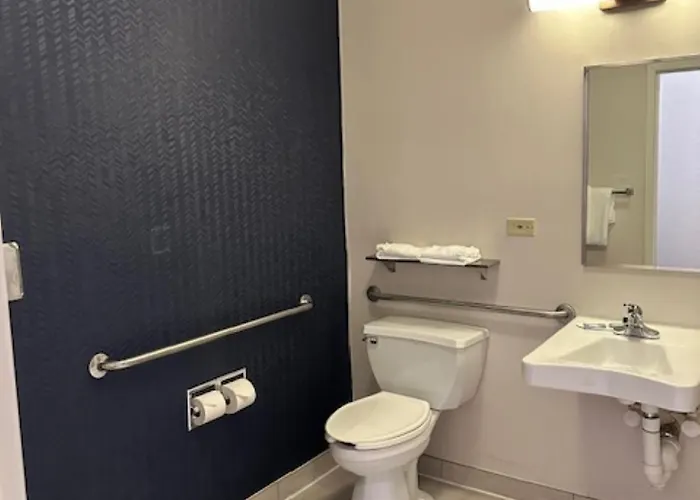 Hotel Fairfield & By Marriott Chicago